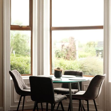 Antrim Road Apartments Белфаст Екстер'єр фото