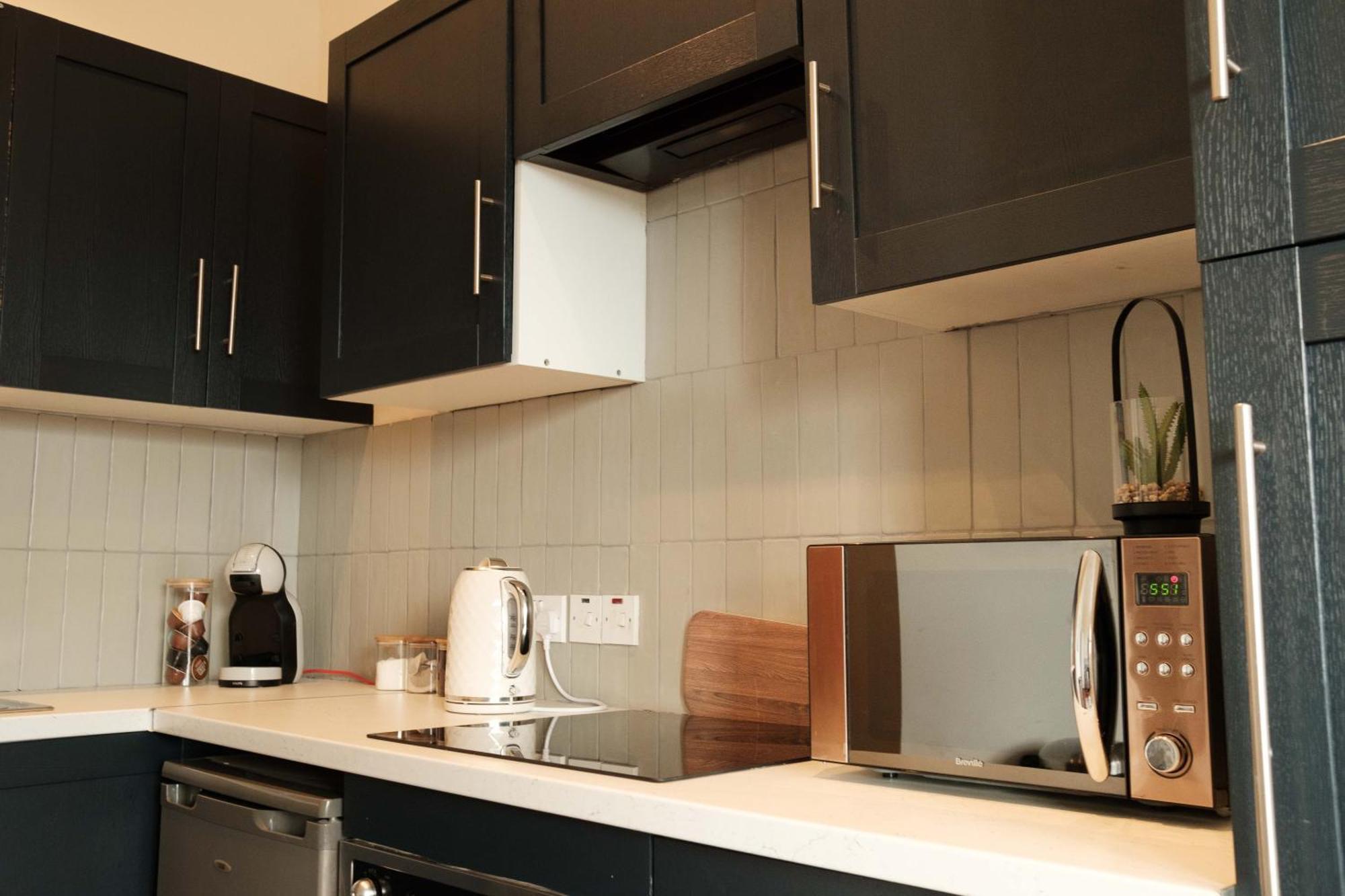 Antrim Road Apartments Белфаст Екстер'єр фото