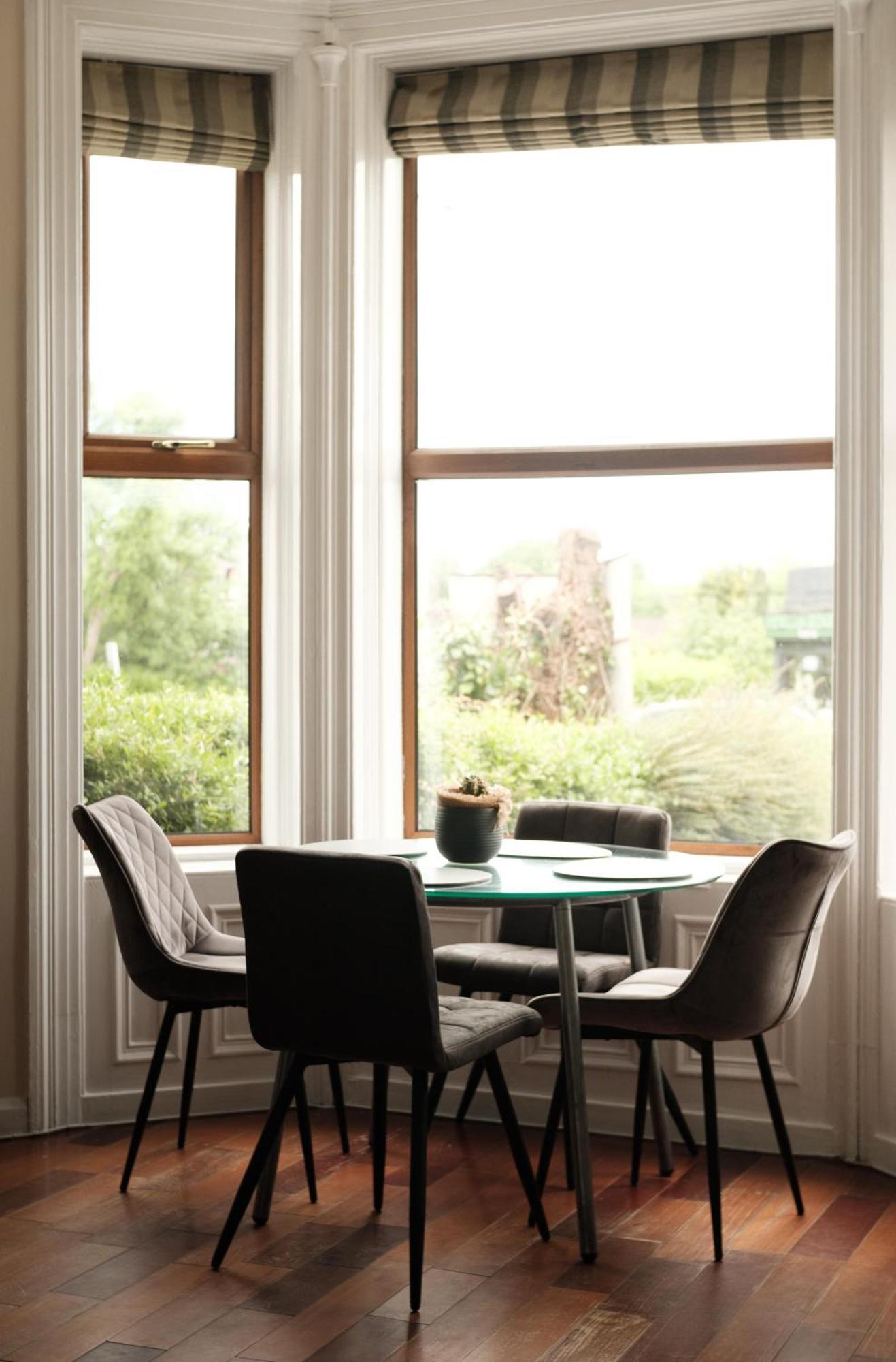 Antrim Road Apartments Белфаст Екстер'єр фото