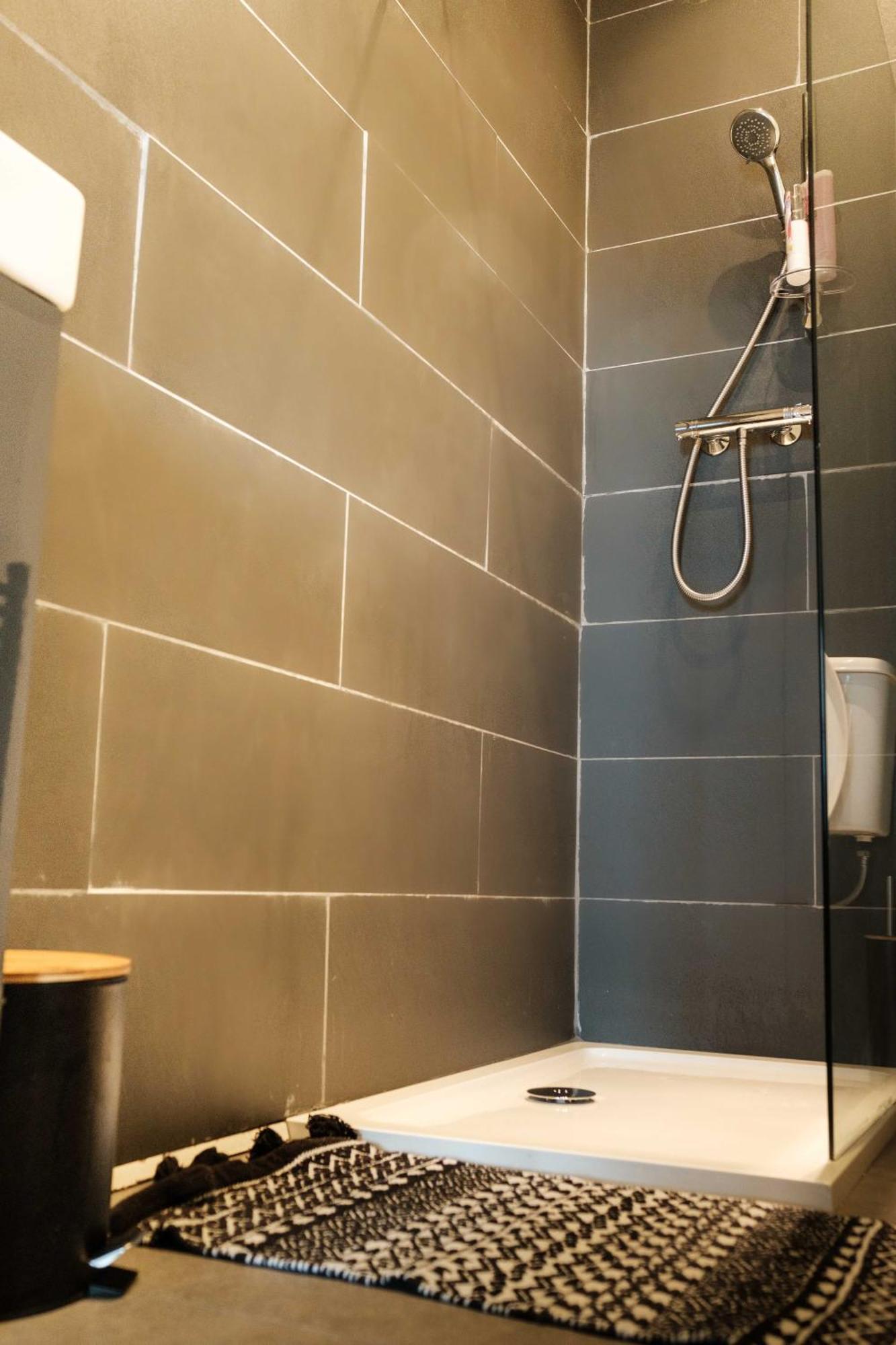 Antrim Road Apartments Белфаст Екстер'єр фото